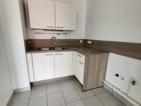 Location Appartement 2 pièces Roubaix (59100) - ROUBAIX BEAUMONT EDHEC - Photo 5