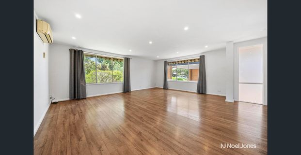 Effortless Family Living in a Handy Ringwood North Pocket - Photo 1