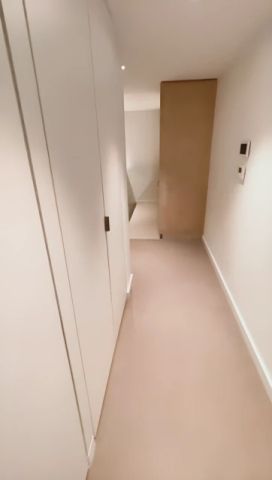 2 bed 1.5 bath 1c*303 - Photo 4