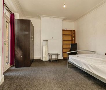 4 bedroom house to rent - Photo 4