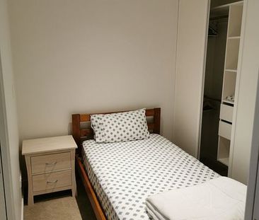 2 bedroom sugartree - Fully Furnished - Photo 5