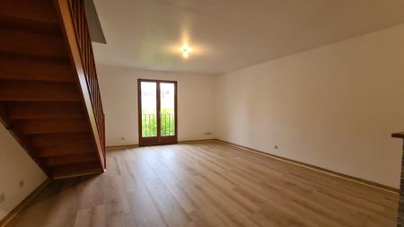 Location Appartement 2 pièces 55m² PROVINS 77160 - Photo 2