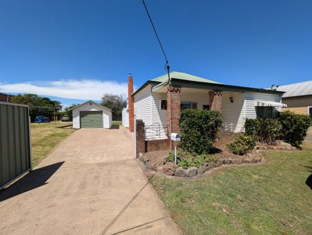 13 Hampden Street, Kurri Kurri, NSW 2327 - Photo 2