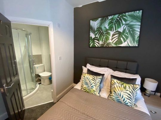 Keswick Grove, Salford - Photo 1