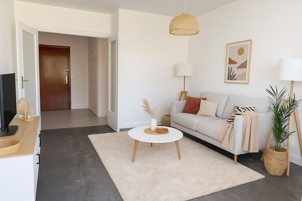 Location Appartement 3 pièces 67m² ANNECY LE VIEUX 74940 - Photo 1