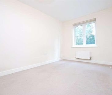 London Road, Guildford, Surrey, GU1 - Photo 3