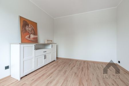 Wyposażone mieszkanie dwupokojowe na osiedlu Energetyków w Jaworznie do wynajęcia | Spacer 3D - Zdjęcie 5