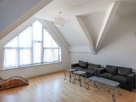 2 bedroom flat to rent - Photo 4