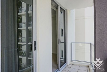 Create Listing - Photo 5