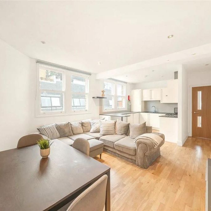 3 bedroom flat to rent - Photo 1