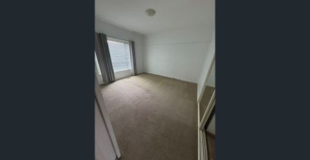 Spacious Family Home in Prime Mount Waverley Location – $690 per week - Photo 5