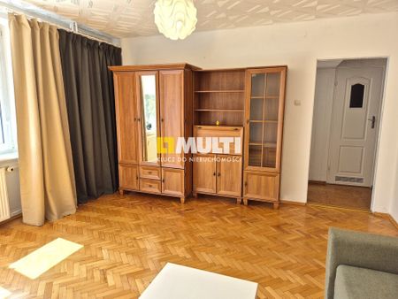 Śródmieście - duża kawalerka z osobną kuchnią - Zdjęcie 4