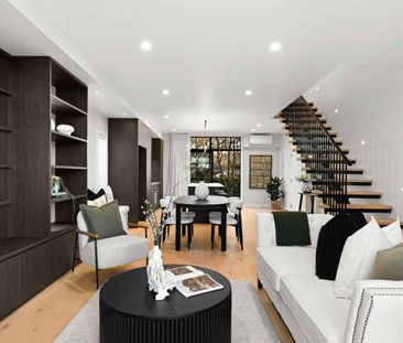 Brand New High-Spec 3 Bedroom Townhouse - Photo 1