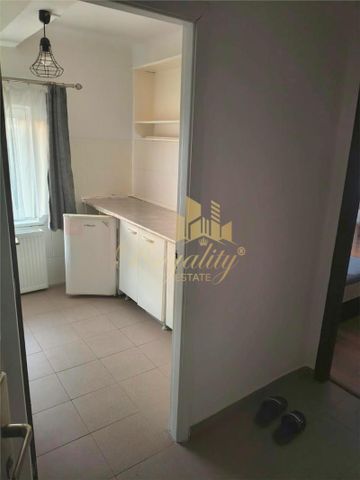 Apartament 1 camera, 32 mp, etaj 3 - Zona Complex Studentesc - Fotografie 5