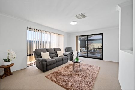 Immaculate 4x2 Family Home with Multiple Living Areas - Photo 4