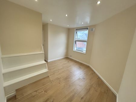 Topsham, Exeter - Photo 3