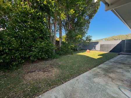 Moonee Beach, 12 Estuary Drive - Photo 3