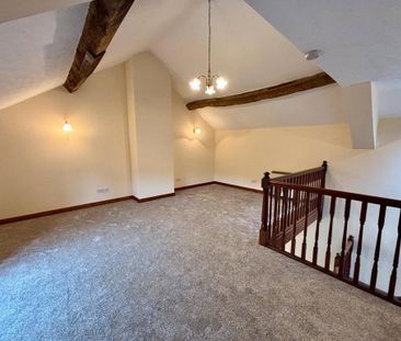 2 bedroom semi-detached house to rent - Photo 2