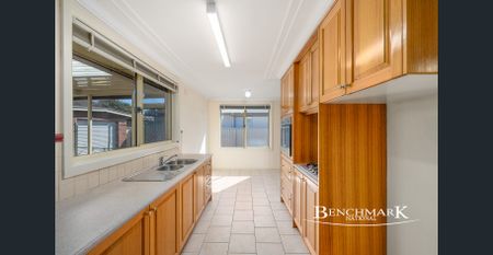 Family home - Photo 3