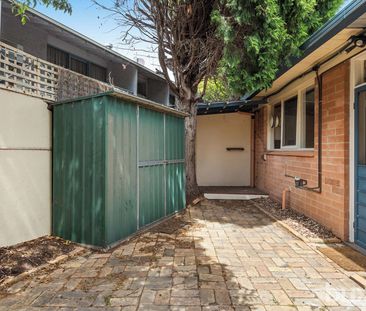 Short stroll to the beach - Photo 6