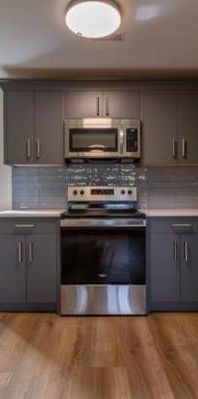 1 bedroom suite (above ground) for rent - Photo 1