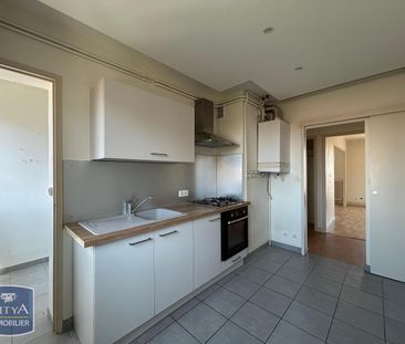 Location Appartement 3 pièces 93m² MONTAUBAN 82000 - Photo 4