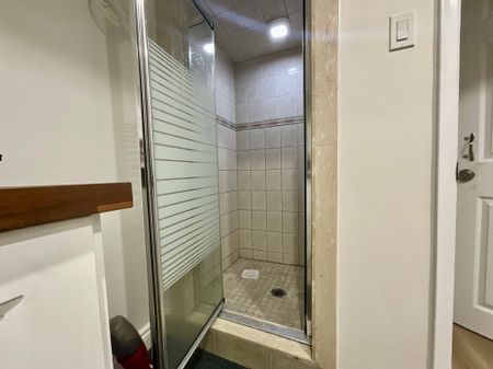 For Lease - 260 Fisherville Road Unit# Lower, Toronto, Ontario - Photo 5