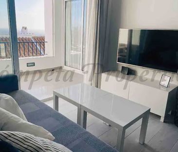 Apartment in Nerja, Close to the beach - Photo 2