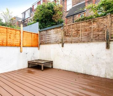 5 bedroom terraced house to rent - Photo 5