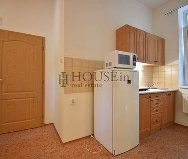 Pronájem bytu 2+1 40 m² - Fotografie 2