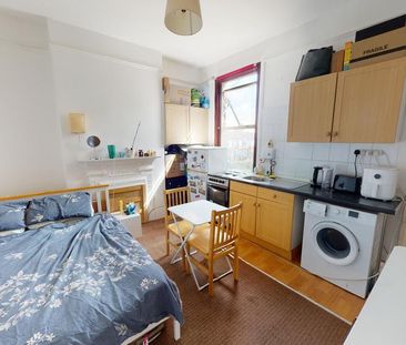 Studio to rent - Photo 4