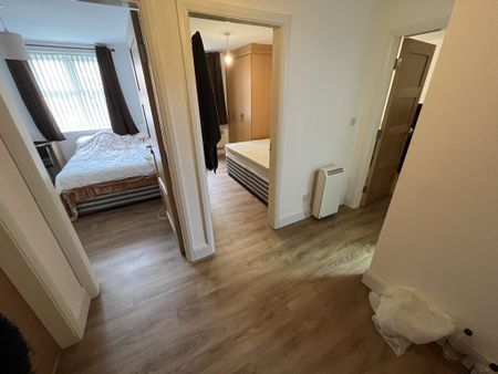 2 bedroom flat to rent - Photo 5