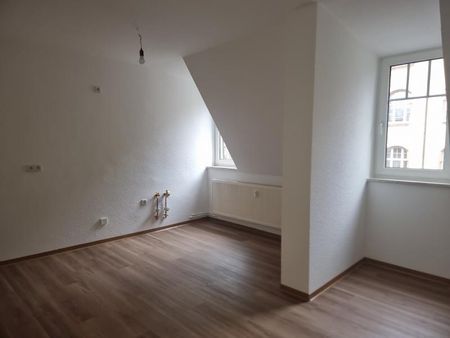 Kleine Zweiraumwohnung im Dachgeschoss! - Foto 5