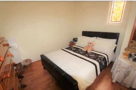 Studio Flat, Palmerston Crescent, N13 - Photo 3