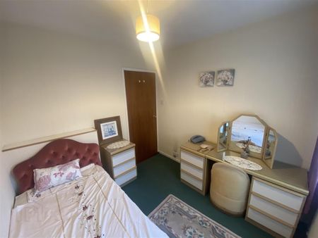82 Brownstown Road, BT62 3PZ, Portadown - Photo 5