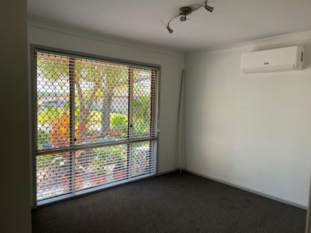 Springfield - Photo 3