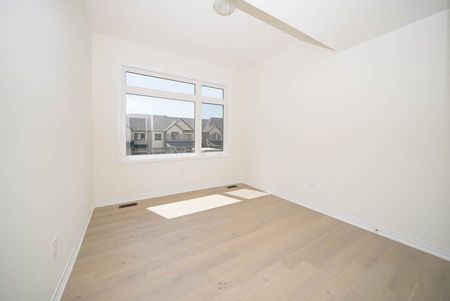 For Lease - 74 Granka Street, Brantford, Ontario - Photo 3