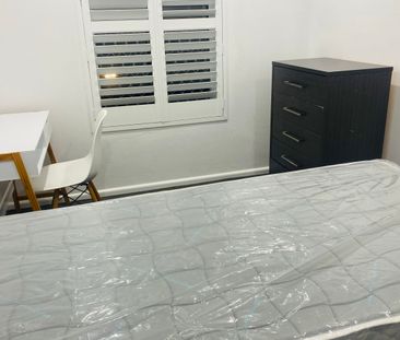 Brighton-le-sands - Photo 1