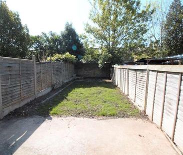 Callowland, Watford, WD24 - Photo 1