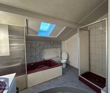 Location Appartement 4 pièces 86m² STE LIVRADE SUR LOT 47110 - Photo 4