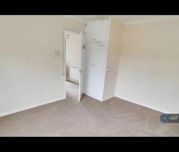 2 bedroom maisonette to rent - Photo 5