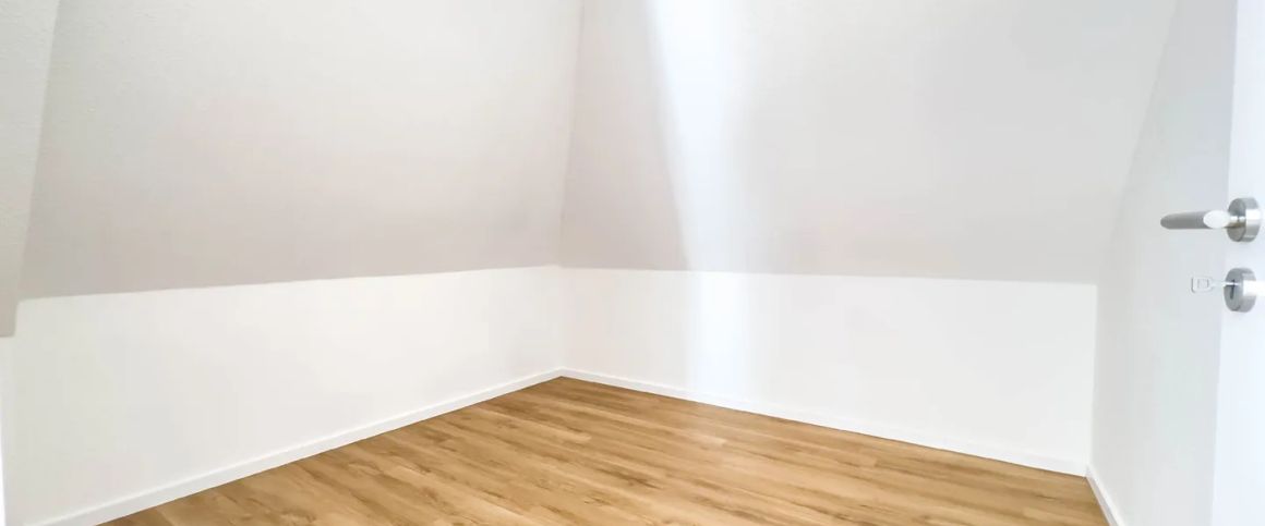 Neubauwohnung barrierefrei mit Fahrstuhl im Zentrum - Photo 1