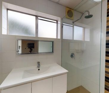 1/640 Glebe Road, Adamstown NSW 2289 - Photo 4