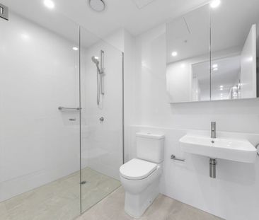 Brand New 2 Bedroom Apartment - Generously Portioned - Photo 6