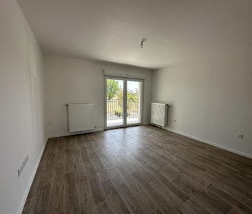 Location Appartement 3 pièces 63m² CHARTRES 28000 - Photo 1