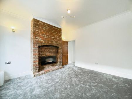 2 bedroom terraced house to rent - Photo 2