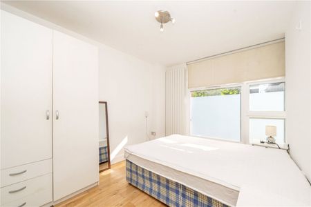 Albert Bridge Road, Battersea, SW11 - Photo 2