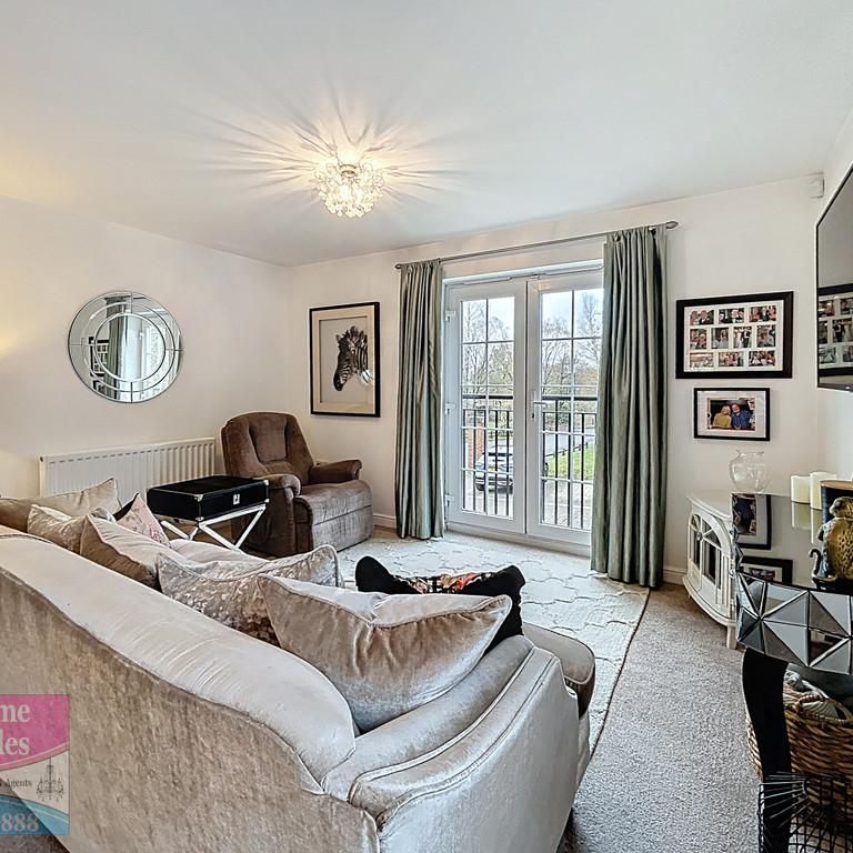 2 bedroom apartment to rent - Photo 1