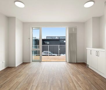 Brand new 1-bedroom apartment - Available now! - Photo 2