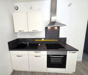 Location Appartement 2 pièces 48m² MONTELIMAR 26200 - Photo 2